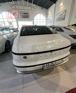 هيونداي أزيرا